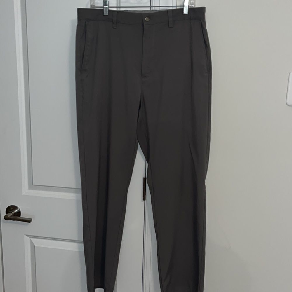 Gray Flat front Callaway polyester performance poly golf pants trousers 34x31
